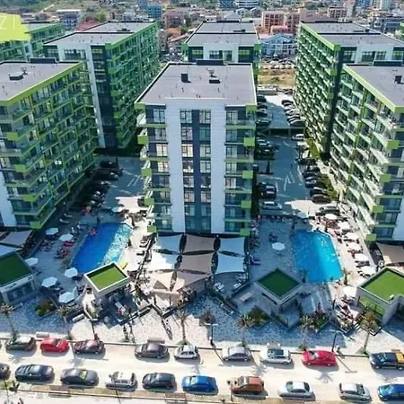 Waterfront Black Sea Five Star & Pool Năvodari