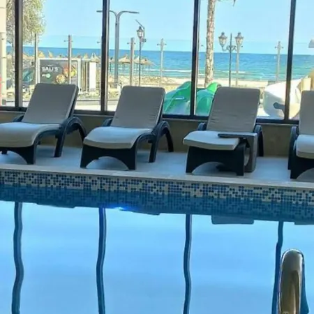 Apartman Waterfront Black Sea Five Star & Pool *